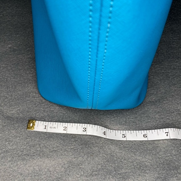 Michael Kors Large Laptop Tote - Picture 9 of 9